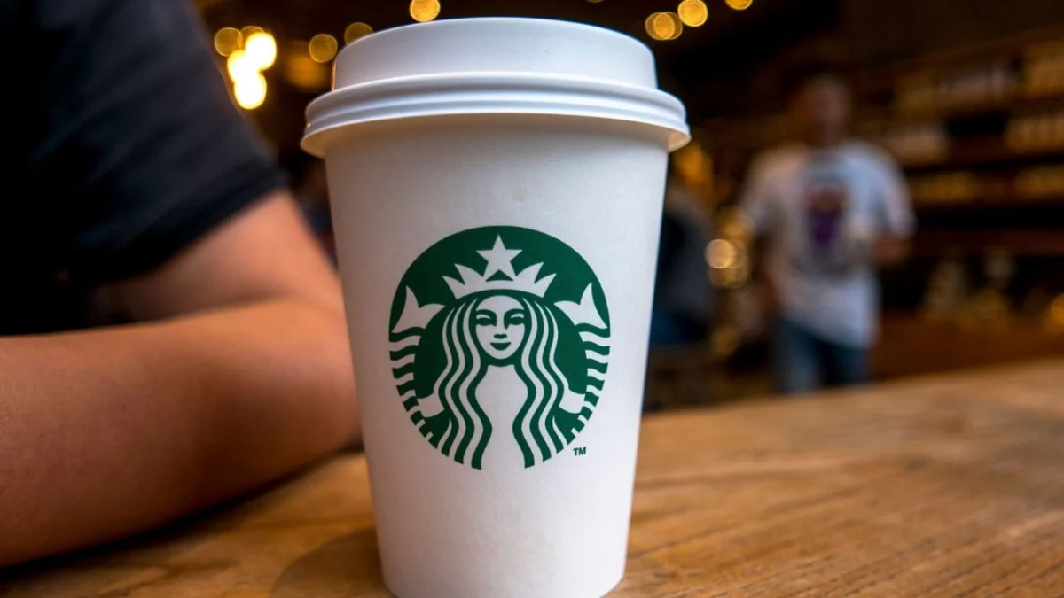 Pertama Kali Ke Starbucks? Begini Cara Pesan Makanan dan Minuman agar Tidak Kebingungan