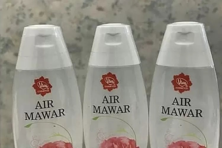 Mengungkap Manfaat Luar Biasa Air Mawar untuk Perawatan Wajah