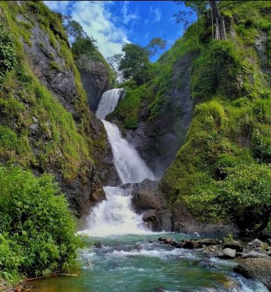 Wisata Di Kabupaten Garut Punya Curug Jagapati Yang Akan Bikin Menyejukkan