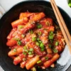 Resep Bikin Tteokbokki Ala-ala Korea, Di Jamin Bakal Bikin Lagi