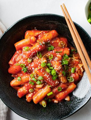 Resep Bikin Tteokbokki Ala-ala Korea, Di Jamin Bakal Bikin Lagi