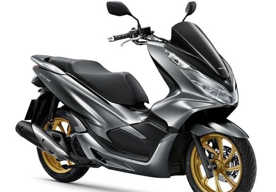 Honda PCX: Skuter Mewah dengan Fitur Canggih