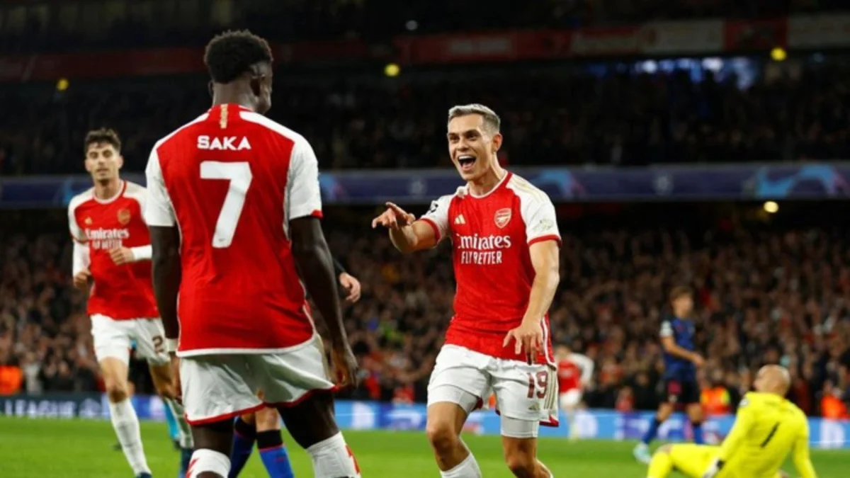 Arsenal Semakin di Atas Puncak Klasemen Grup B