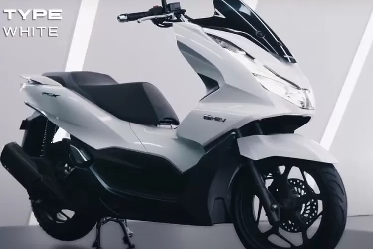 Eksplorasi Kebebasan dengan Honda PCX 175CC, Perpaduan Kecepatan dan Keindahan