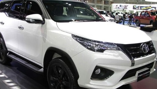 Performa Superior dari Mesin dan Kinerja Toyota Fortuner Terbaru