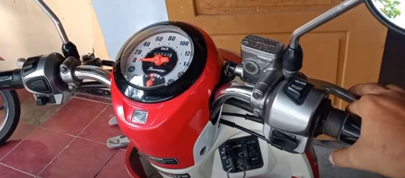 Tips Hidupkan Motor Matic yang Tak Bisa Distarter dengan Simpel