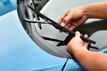 Ternyata Ini Penyebab Wiper Mobil tidak Kembali ke Posisi Semula