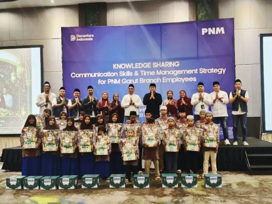 PNM Garut Berbagi di Bulan Ramadan, Salurkan Bantuan untuk Anak Panti dan Nasabah Korban Longsor istimewa