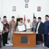 istimewa
